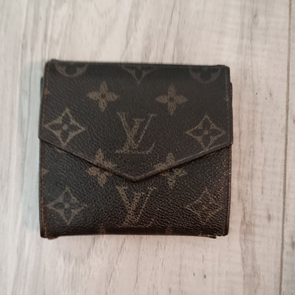 Authentic LOUIS VUITTON LV Monogram Canvas Leather Trifold Compact Clutch Wallet - Picture 2 of 13